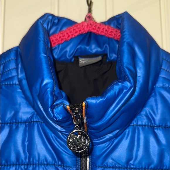 Dolcezza Simply Art Puffer Vest Gold and Blue Quilted for Layering - Picture 5 of 15